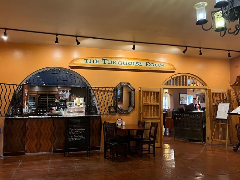 The Turquoise Room, Winslow