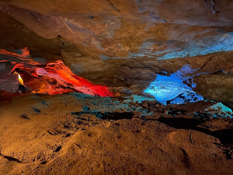 The Unique Sandstone And Limestone Geology The Unique Sandstone And Limestone Geology