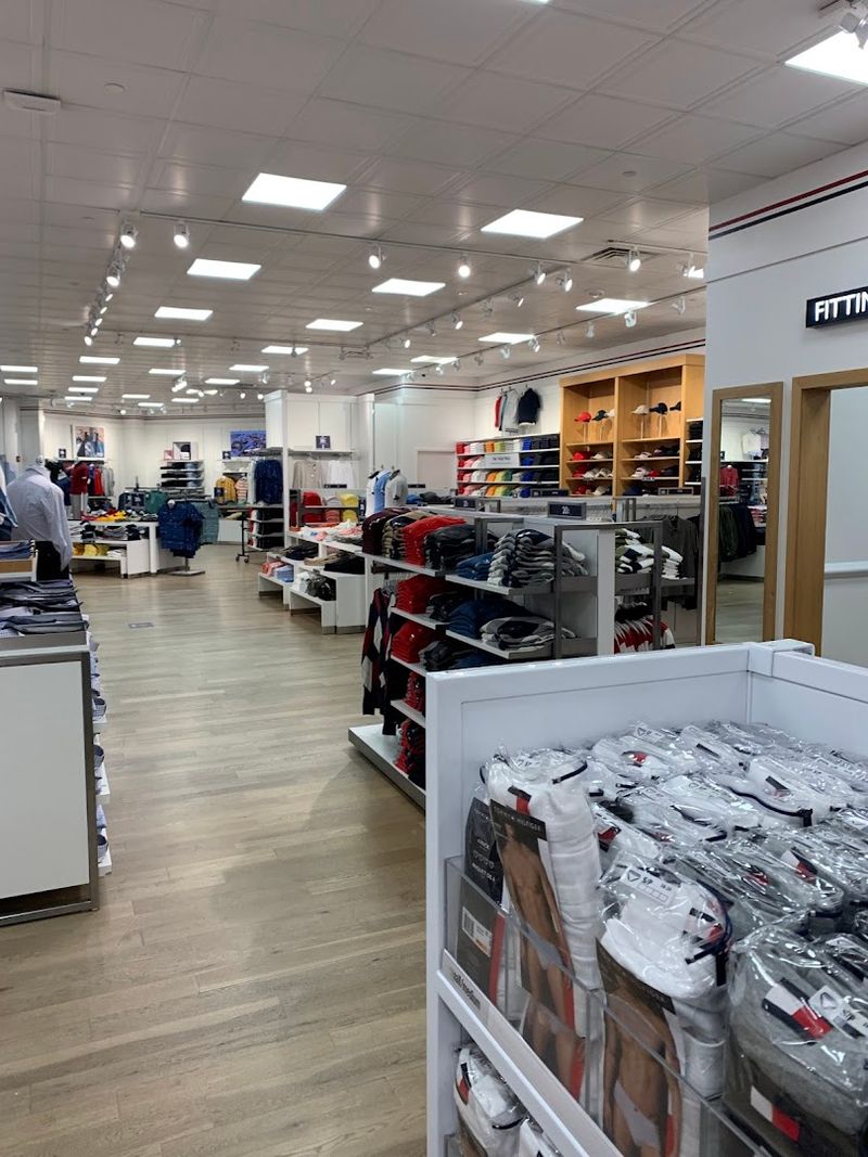 The Outlet Destination People Never Stop Returning To