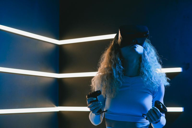 The VR Experience and What to Know Before You Pay