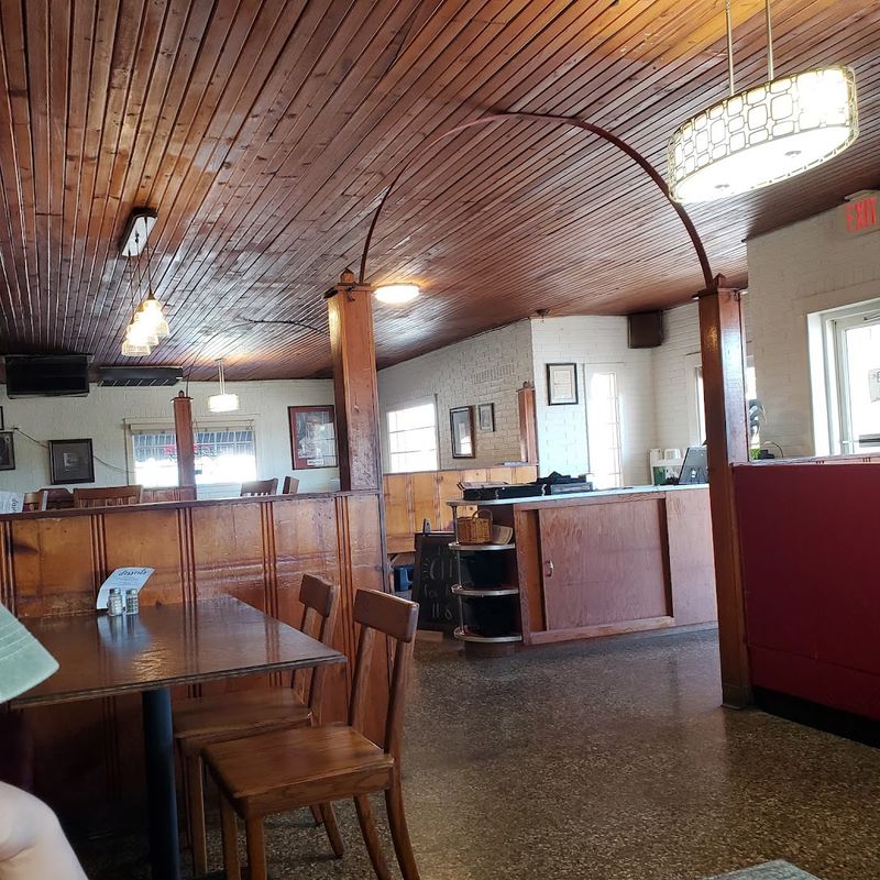 The Venesian Inn, Tontitown