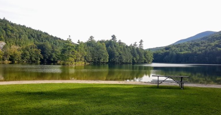 The Vermont Swimming Spot That Feels Like A Tropical Paradise