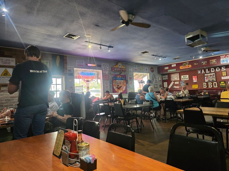 The Vibe Inside: Mom-And-Pop Warmth With Zero Pretension