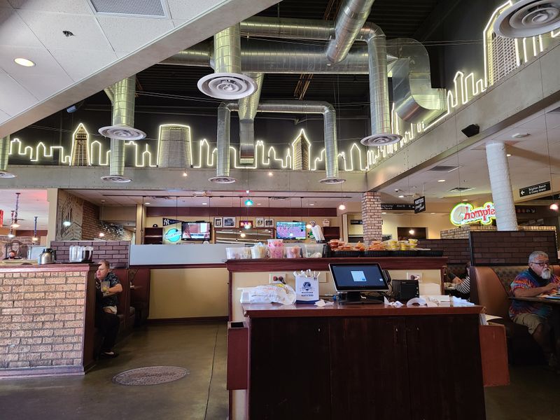 Chompie's Deli (Phoenix)