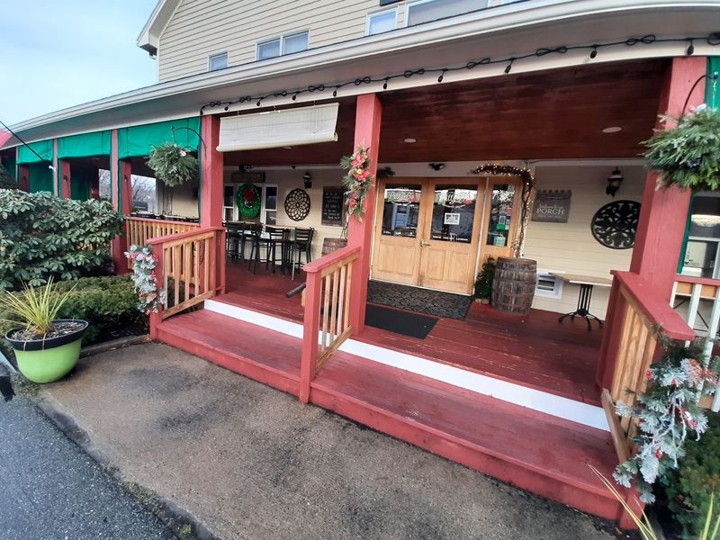 The Off-The-Beaten-Path Dover Location