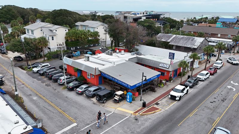 Folly Beach Crab Shack – Folly Beach, South Carolina
