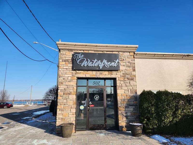 The Waterfront, Wyandotte