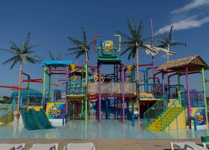 The Watering Hole Safari and Waterpark, Port Clinton The Watering Hole Safari and Waterpark, Port Clinton