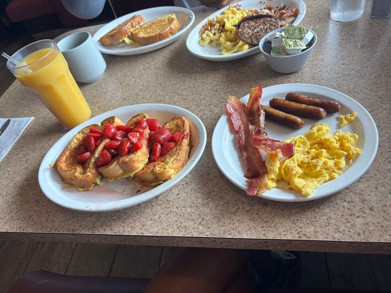 The Western Omelet Keeps The Classics Alive