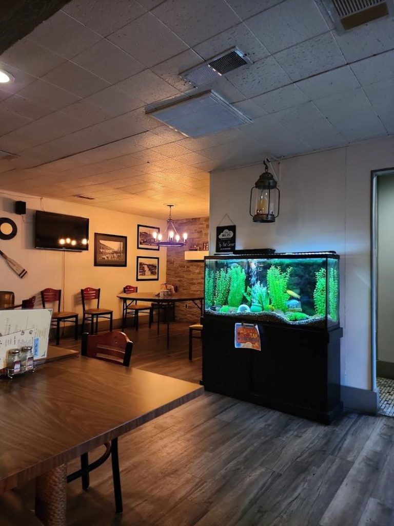 11 Great Restaurants In Decatur, Illinois That Make The Trip Worth It