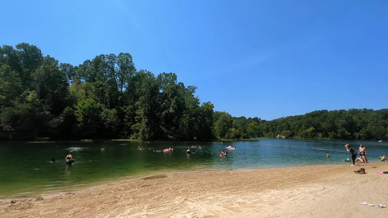 The White Sand Beach That Feels Totally Out Of Place In Kentucky