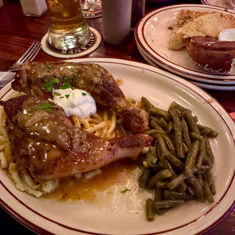 Dakota Inn Rathskeller, Detroit