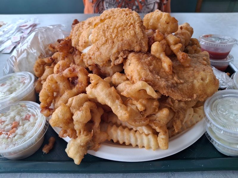 The Whole Belly Fried Clams 