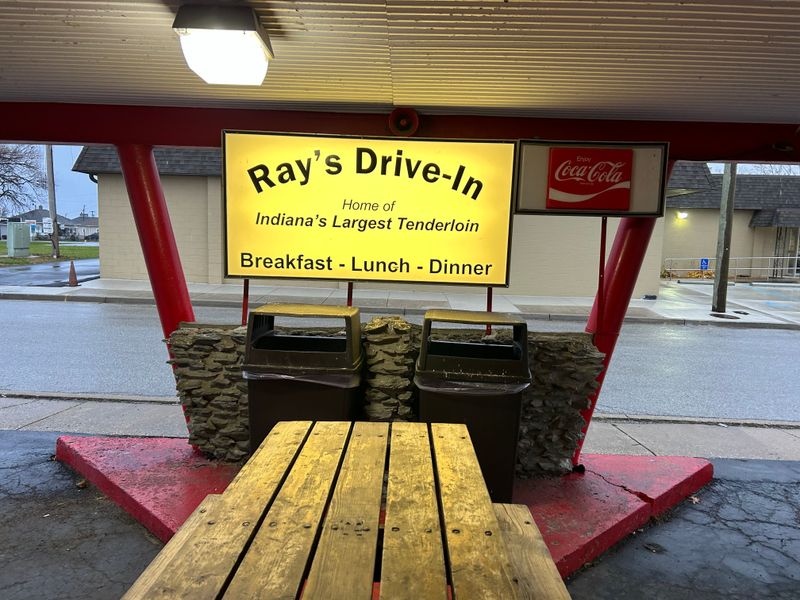 Ray's Drive-In