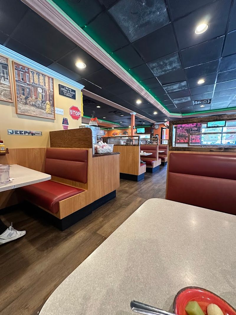 City Limits Diner And Pancake House, Tecumseh