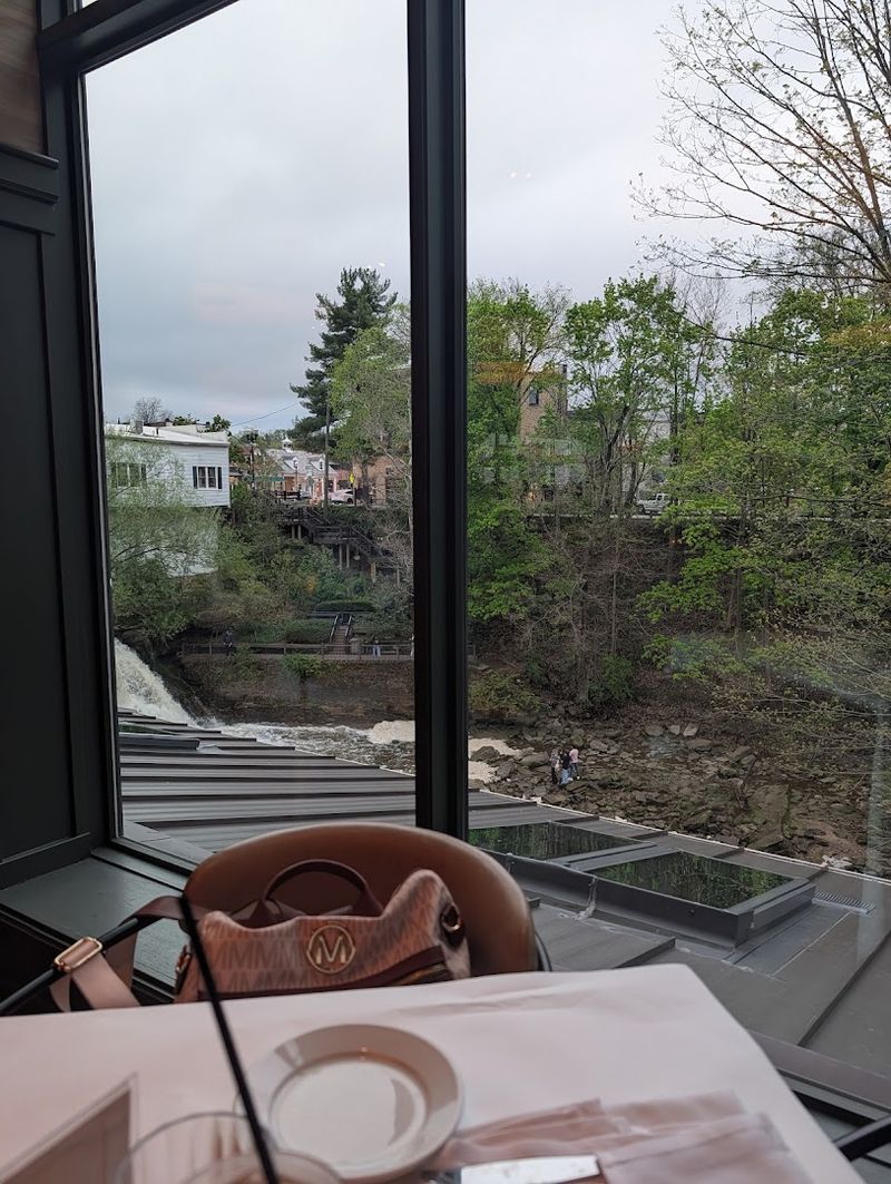 The Window Seats Everyone Wants The Window Seats Everyone Wants