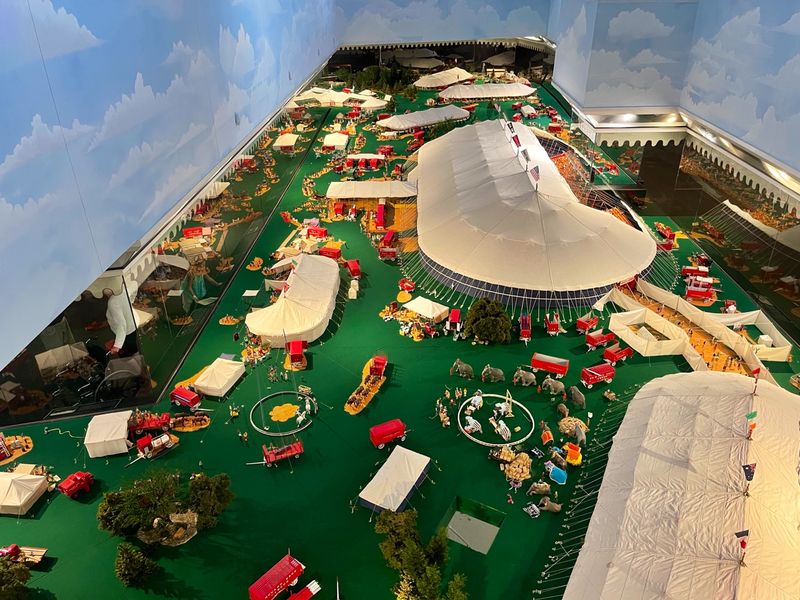 The World's Largest Miniature Circus Lives Here