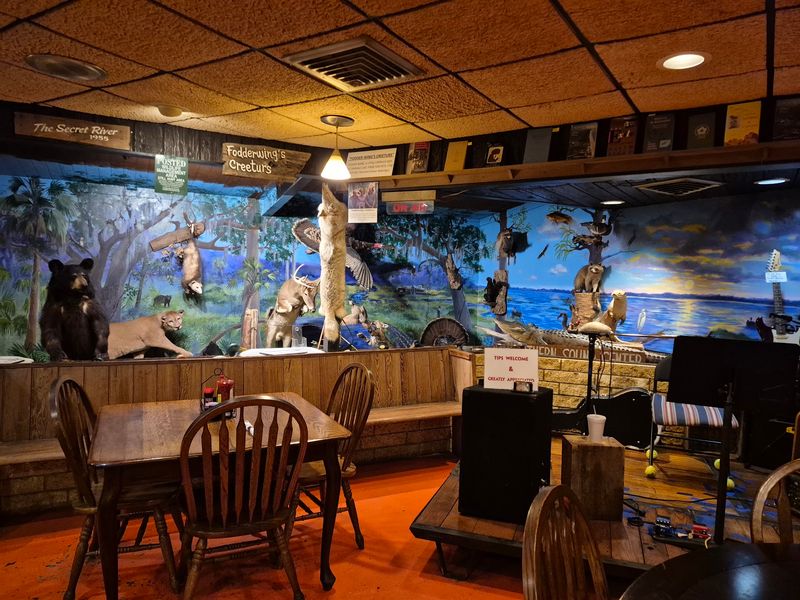 The Yearling Restaurant, Hawthorne