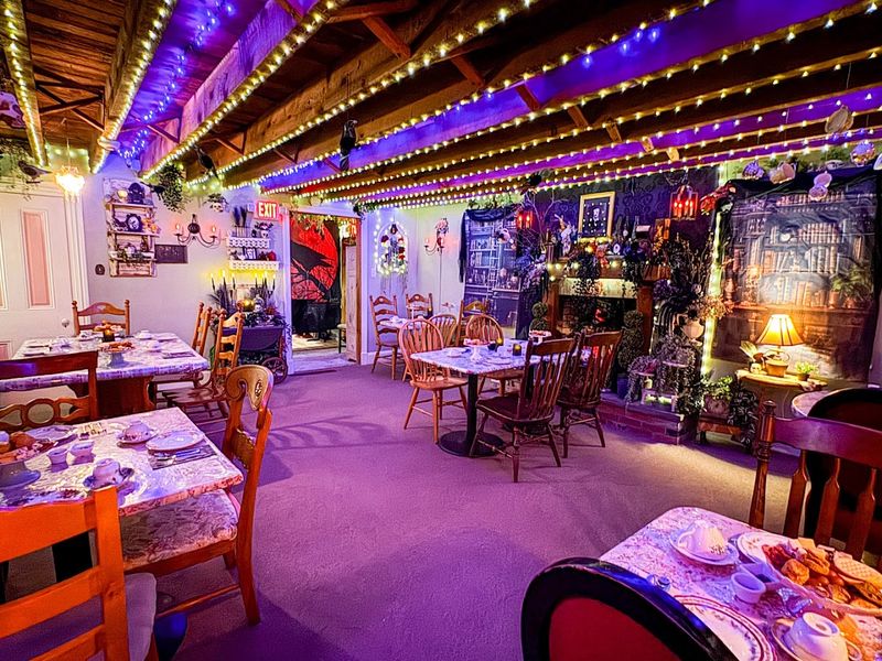 The Hours And Reservation System Keep Things Intimate