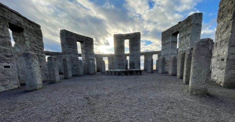 There’s A Full-Size Stonehenge Replica In Washington And It’s Hauntingly Beautiful