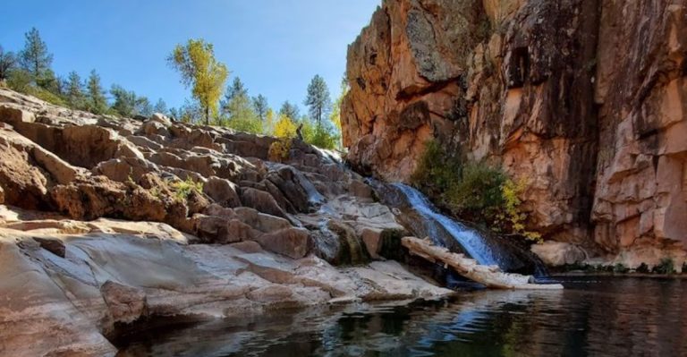 There’s A Magical Waterfall At The End Of This Easy 1.6-Mile Arizona Trail And It’s Absolutely Breathtaking