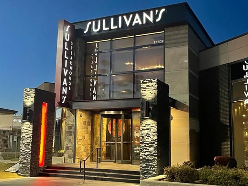 Sullivan’s Steakhouse 