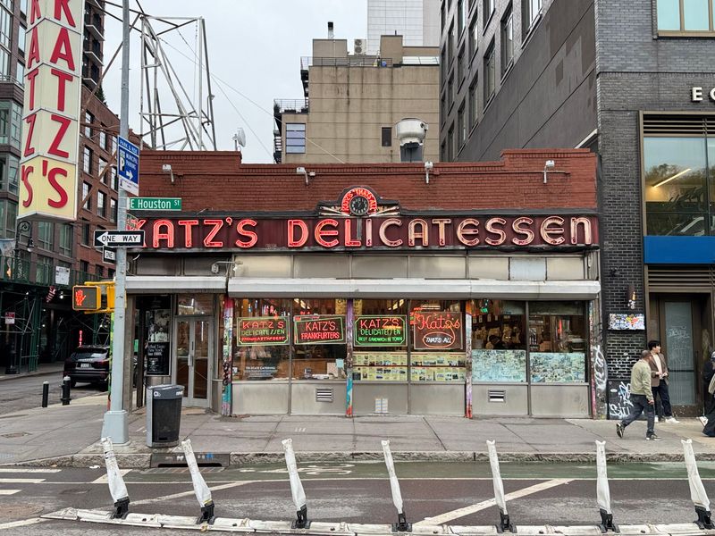 Katz’s Delicatessen, Pastrami On Rye