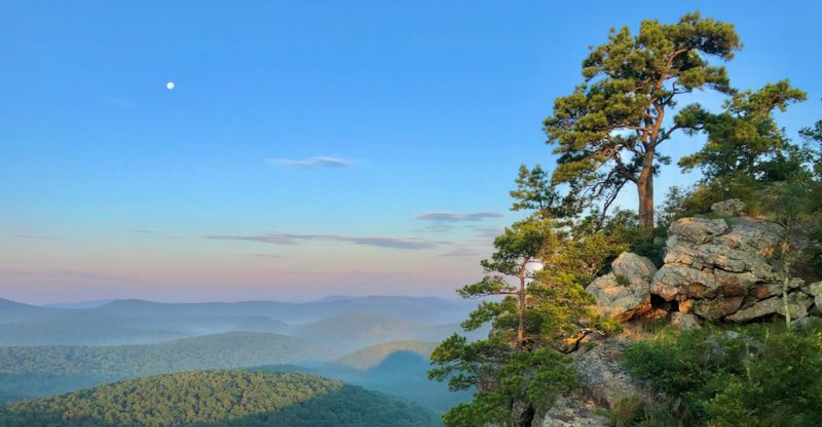 These 11 Scenic Road Trips Reveal Arkansas’s Hidden Gems