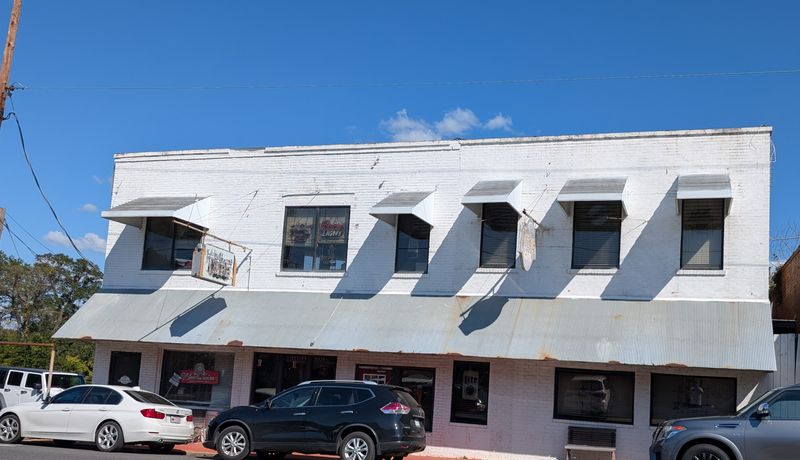 White House Cafe — Camden