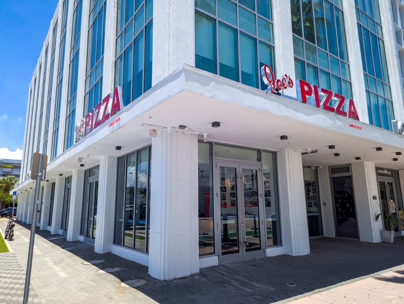 Joe's Pizza — Miami Beach, FL