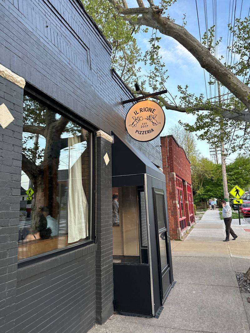 IL Rione Pizzeria, Cleveland