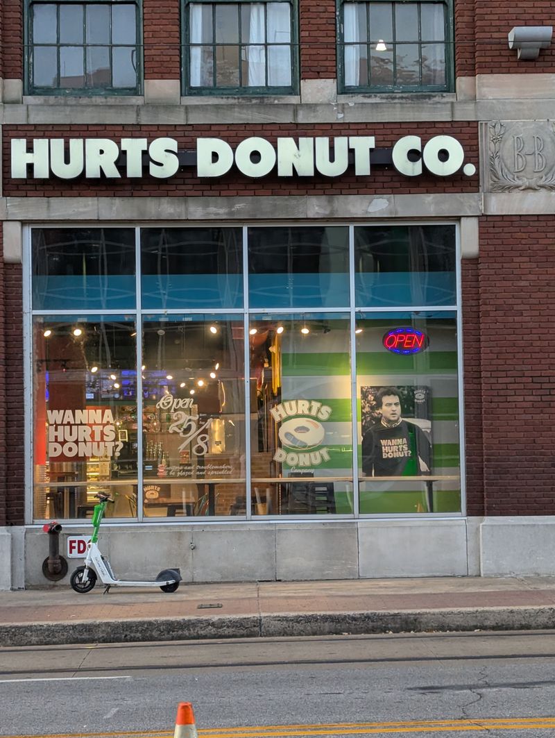 Hurts Donut Company, Little Rock