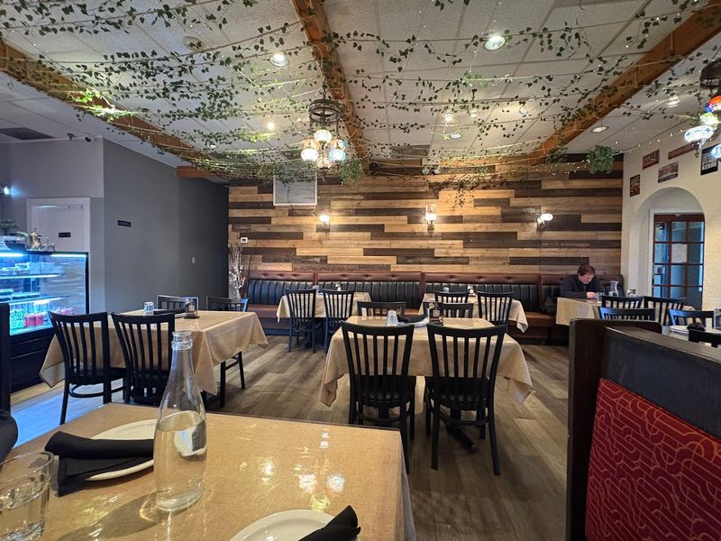 Kebab House - Bensenville