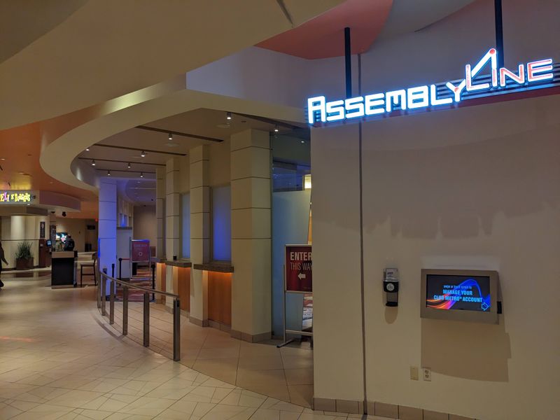 Assembly Line Buffet – MGM Grand Detroit