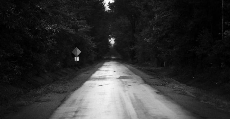These Are 9 Haunted Roads In New York You Shouldn’t Drive Down On Halloween