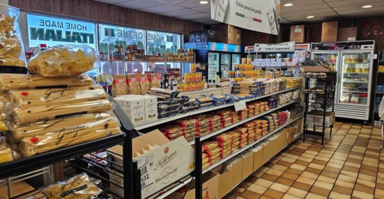 These Arizona Deli’s Sandwiches Have Earned Legendary Local Status