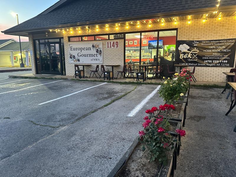 BEK Restaurant & European Gourmet Market, Rogers