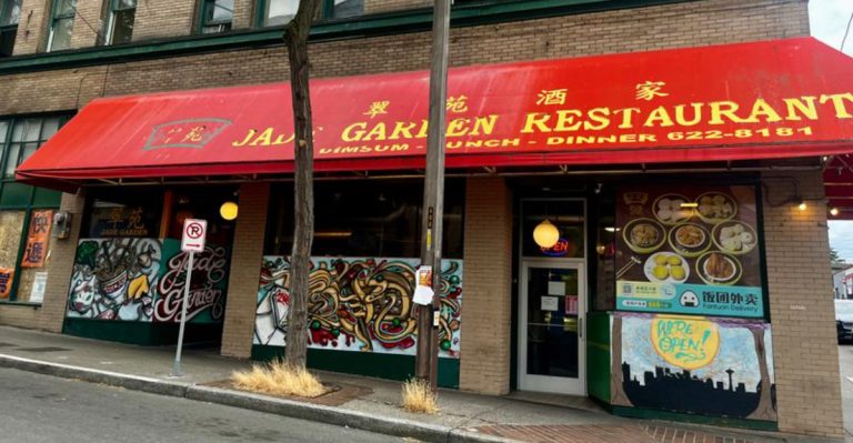 These Classic Chinese Restaurants In Washington That Locals Say Still Do It The Old-School Way
