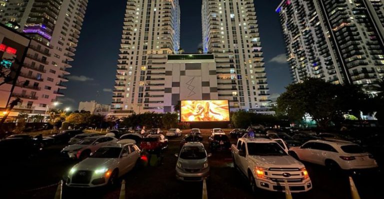 These Classic Florida Drive-Ins Bring Back The ’80s
