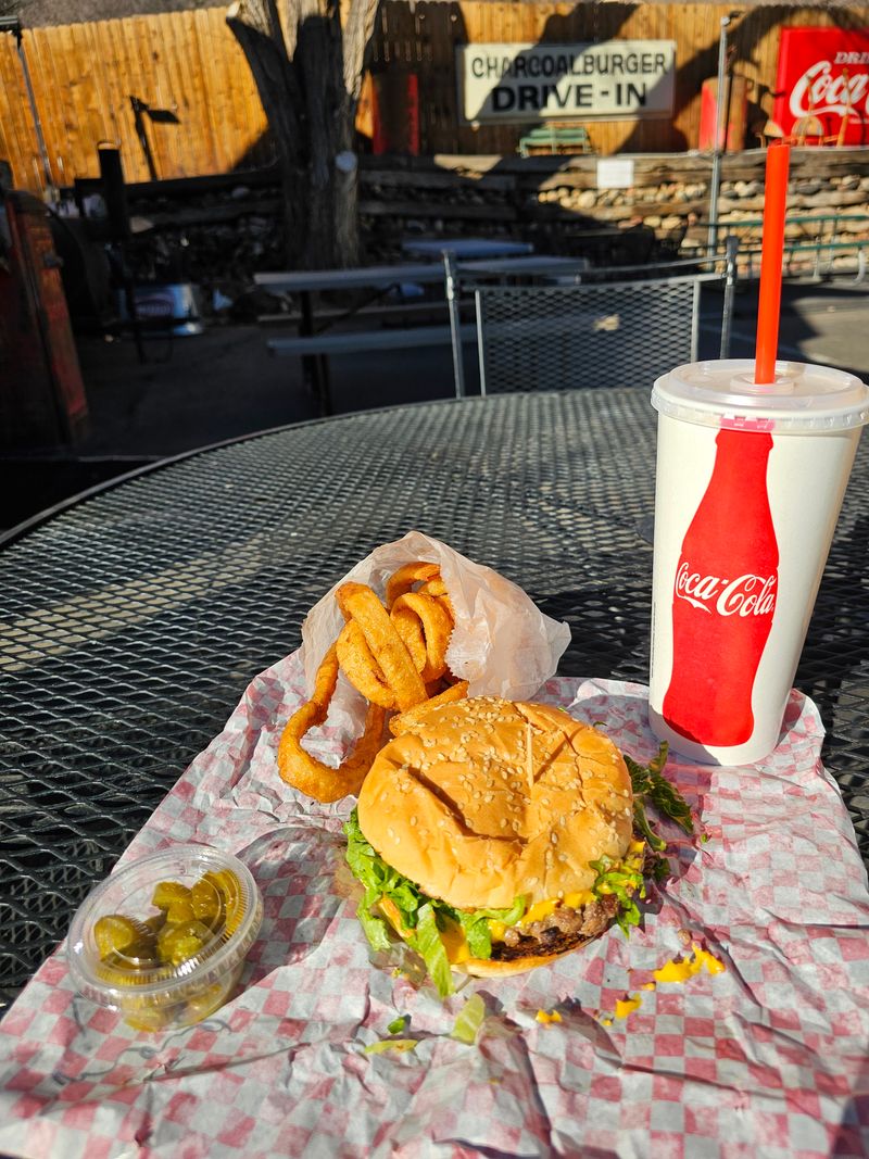 Vicco's Charcoalburger Drive-In – Glenwood Springs