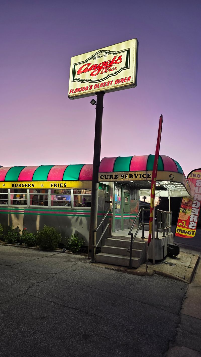 Angel's Dining Car – Palatka