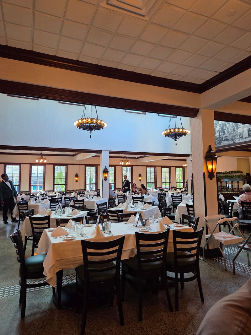 Joe's Stone Crab — 11 Washington Ave, Miami Beach