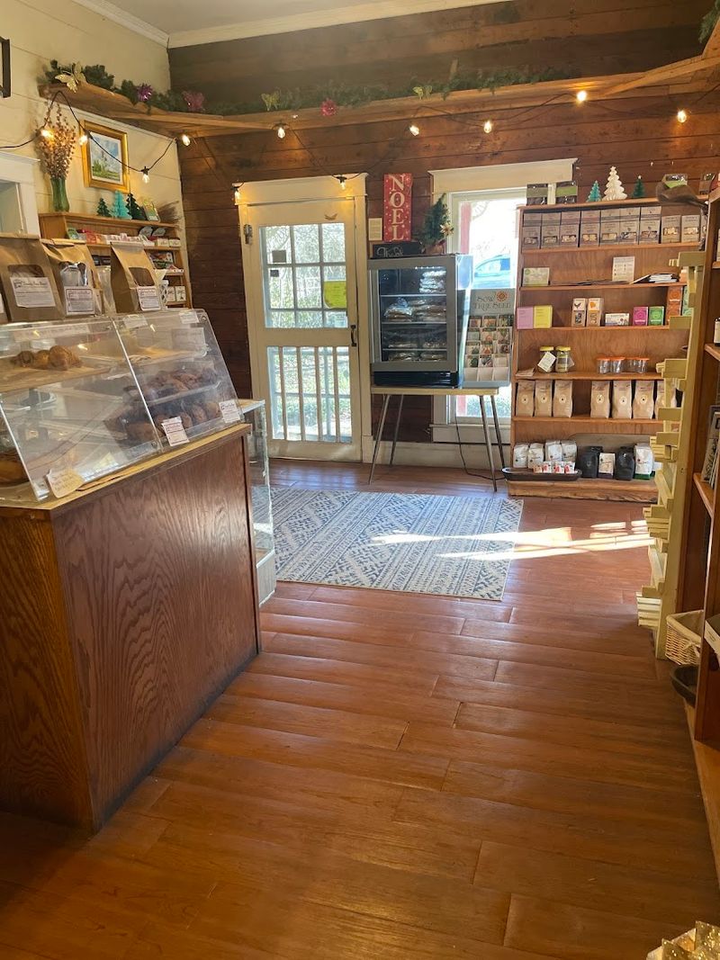 Serenity Farm Bread, Leslie