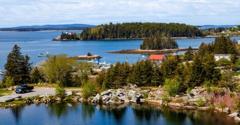 These Hidden Islands In Maine Feel Like Another World