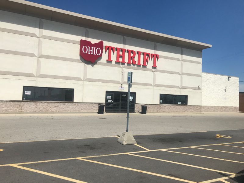 Ohio Thrift Store, West Broad Street, Columbus