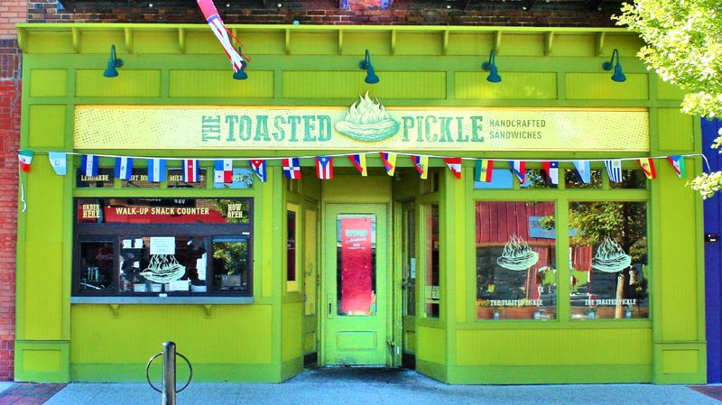 The Toasted Pickle, Grand Haven