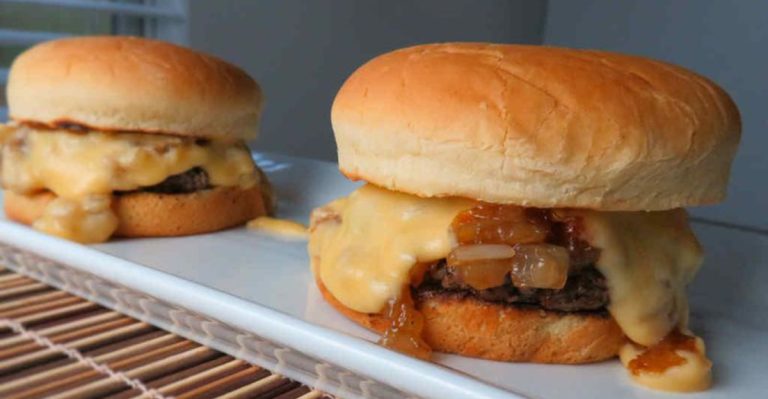 These Nostalgic ’80s South Carolina Fast-Food Sandwiches Belong Back On The Menu