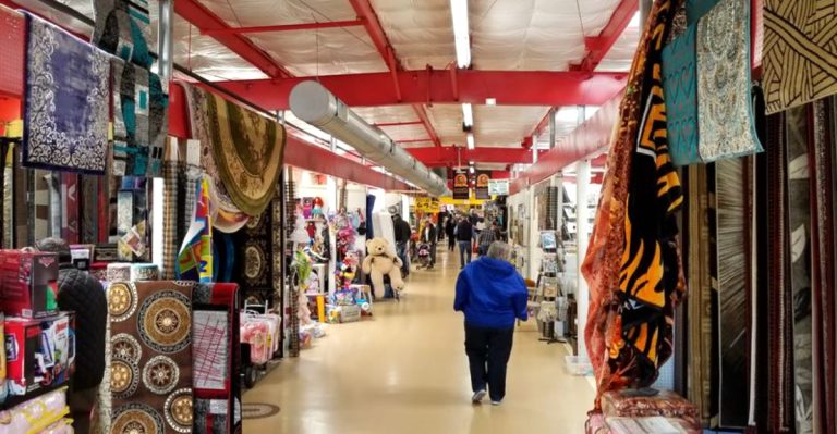 These Ohio Flea Markets Are A Dream-Come-True For Bargain Hunters