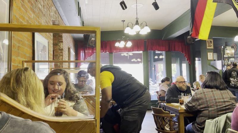 Columbus, Schmidt's Sausage Haus