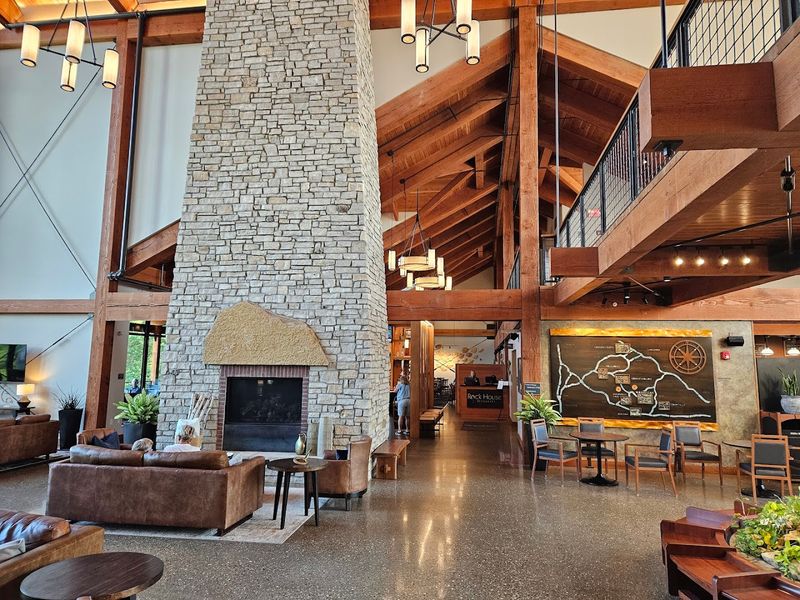 Hocking Hills State Park Lodge, Logan, OH